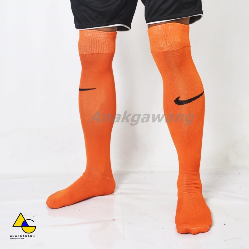 Kaos Kaki Futsal dan Bola Silla Polos Panjang Anakgawang