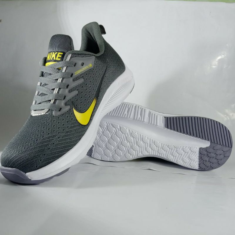 Sepatu Pria Terbaru Sepatu Sneakers pria Sepatu Running Nike Zoom