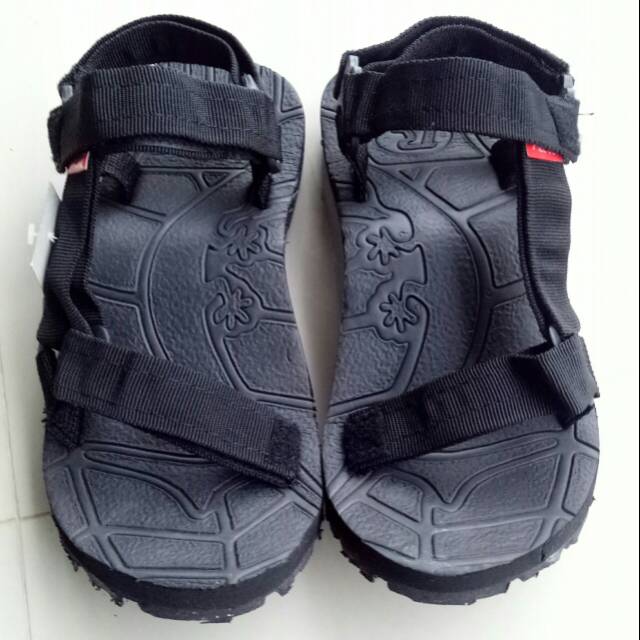 Sale Sandal Gunung