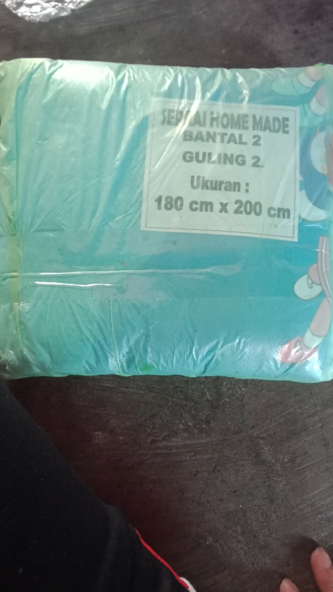 Sprei Motif Mickey Yellow