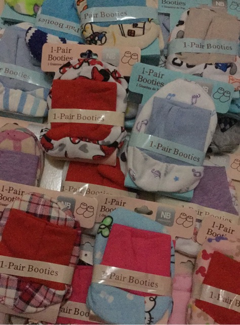 Booties Just To You Newborn / Sarung Kaki Bayi Baru Lahir (1psg)