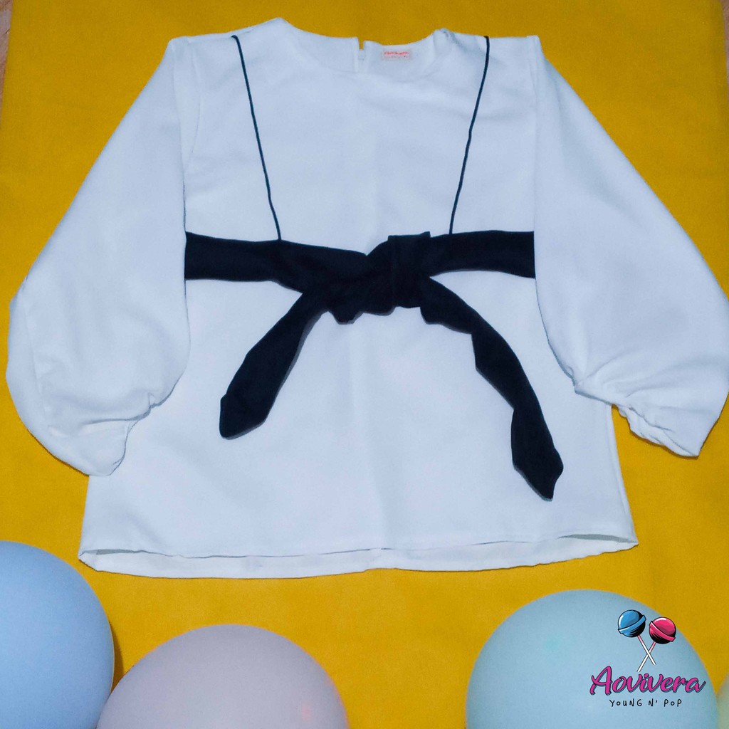 

Blouse Pita Milky Series