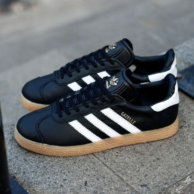 ADIDAS GAZELLE LEATHER BLACK WHITE SOLE GUM