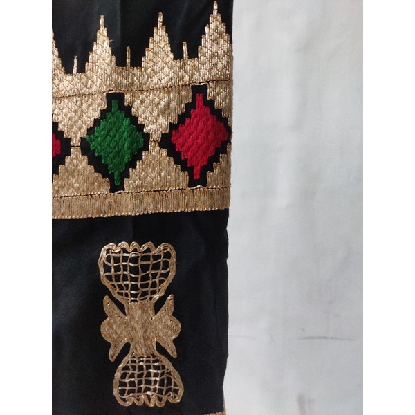 tapis lampung kain hitam benang emas