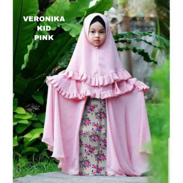 SYARI VERONIKA / RUMBAYA KID /BATIK KID /BERGO RUMBAI /(4-6THN)