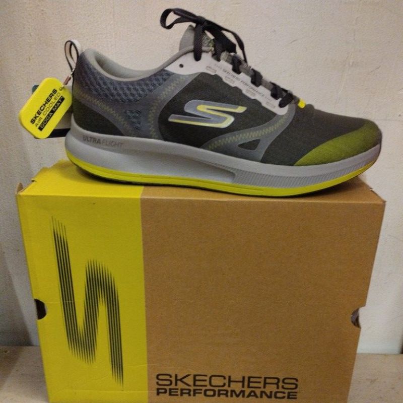 SKECHERS GO RUN MEN 220013CC PRODUK ORIGINAL SIZE 43,5