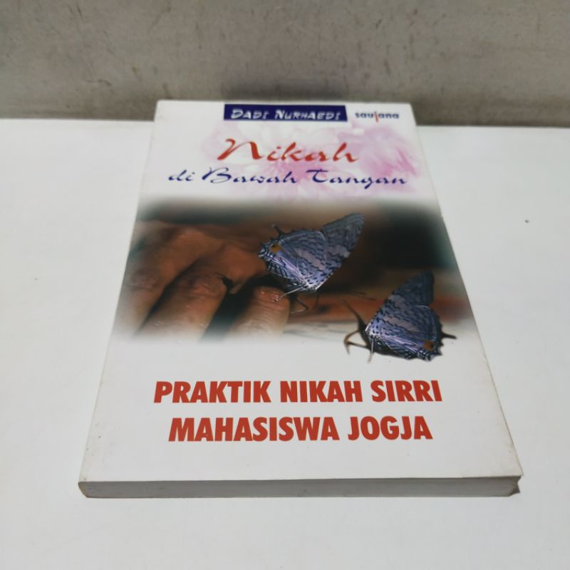 Buku Obral Super Murah - Buku Nikah Di Bawah Tangan: Praktik Nikah Sirri Mahasiswa Jogja