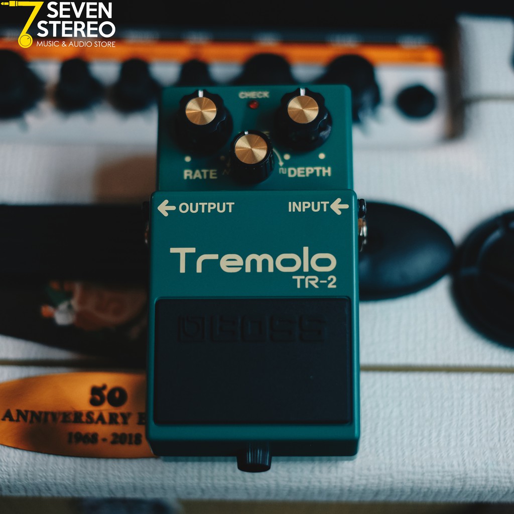 Boss TR-2 TR2 Tremolo Effect Pedal