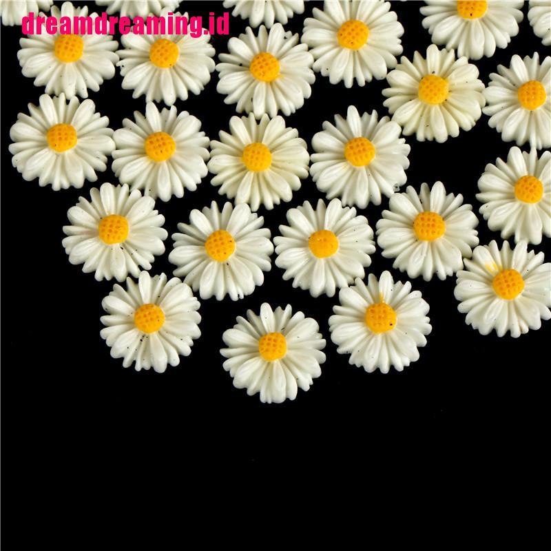 50pcs Cabochon resin Flatback Bentuk Bunga daisy Warna Putih Untuk Perhiasan