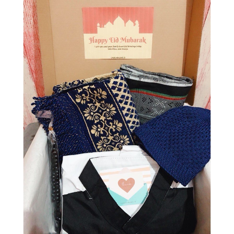 

hampers gift box kado ultah kado wisuda kado wedding