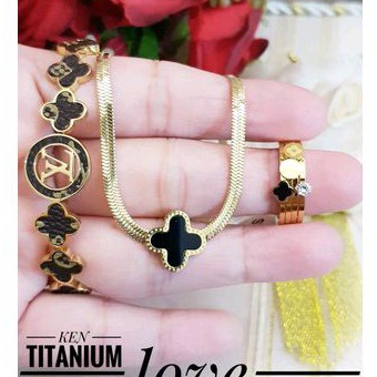 Titanium Set Perhiasan Wanita 138223