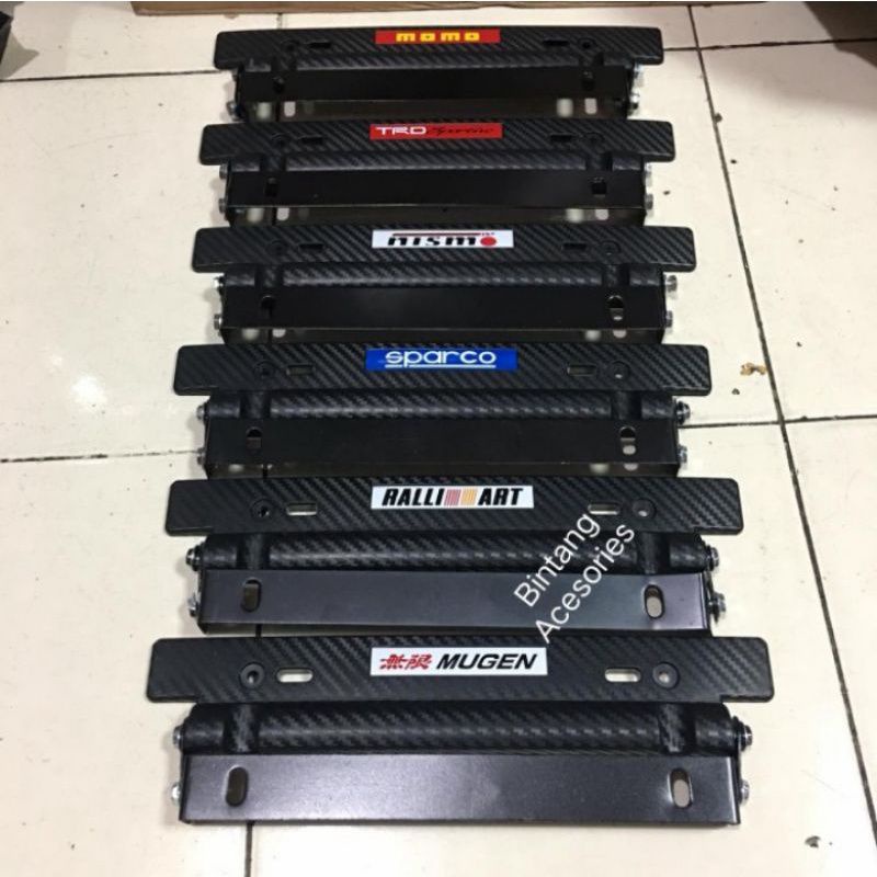 Dudukan Plat Nomor Mobil AGYA AYLA JDM CARBON Hitam