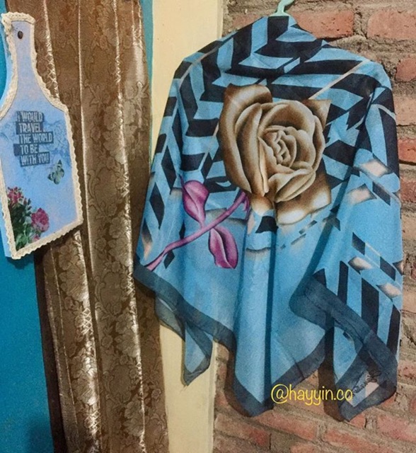 Hijab Segi Empat Voal ori DAFANYA Signature