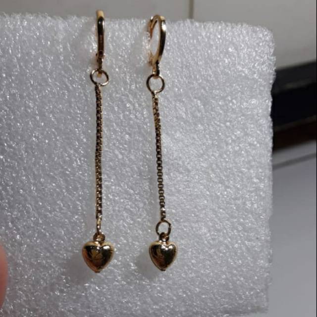 Anting Panjang model love