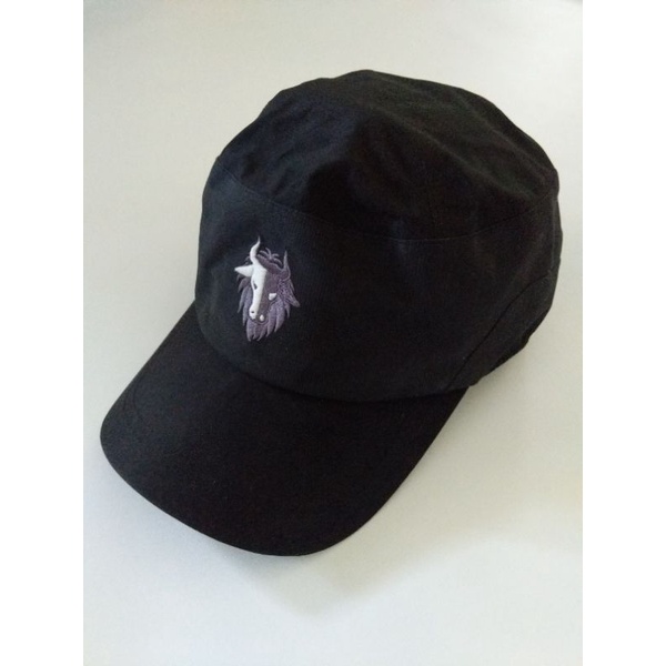 topi black yak second