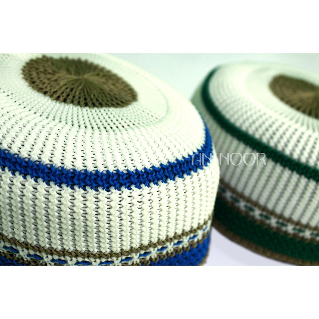 PECI RAJUT MOTIF GARIS KOPIAH LOBE KNITTING CAPS ANAK ANAK