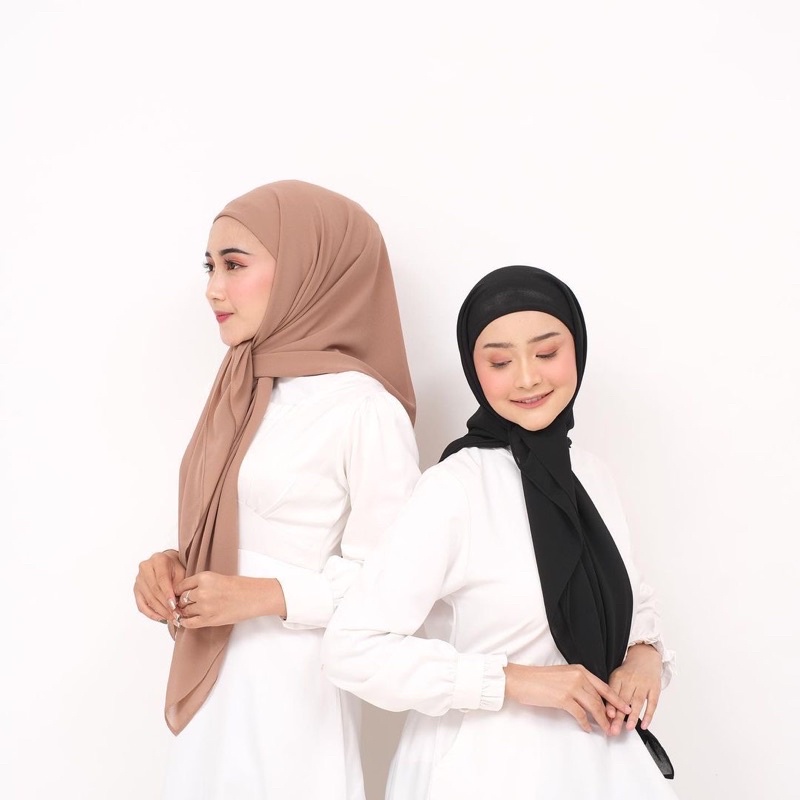 Jilbab Segi Empat Inner Ceruty