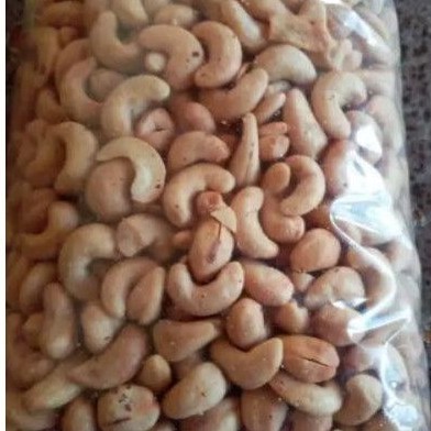 

KACANG METE mentah