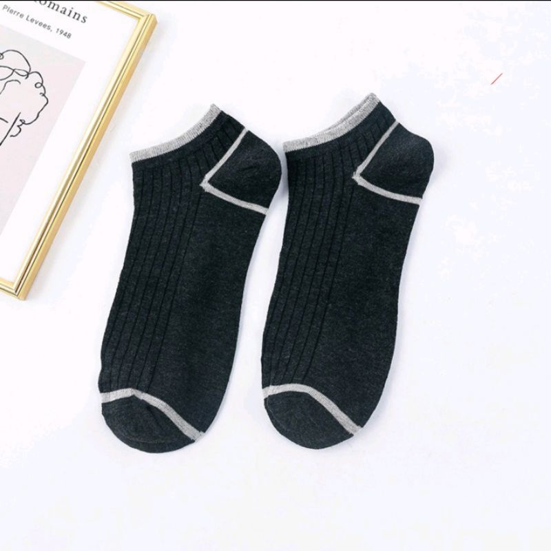 [ COD ] Kaos Kaki Ankle Semata Kaki Simple Motif Polos Garis Pria Wanita Unisex Murah Cute Socks Fashion Korea / Kaos Kaki Pria Polos / Kaos Kaki Pria Garis / Kaos kaki Wanita-Hitam Pendek