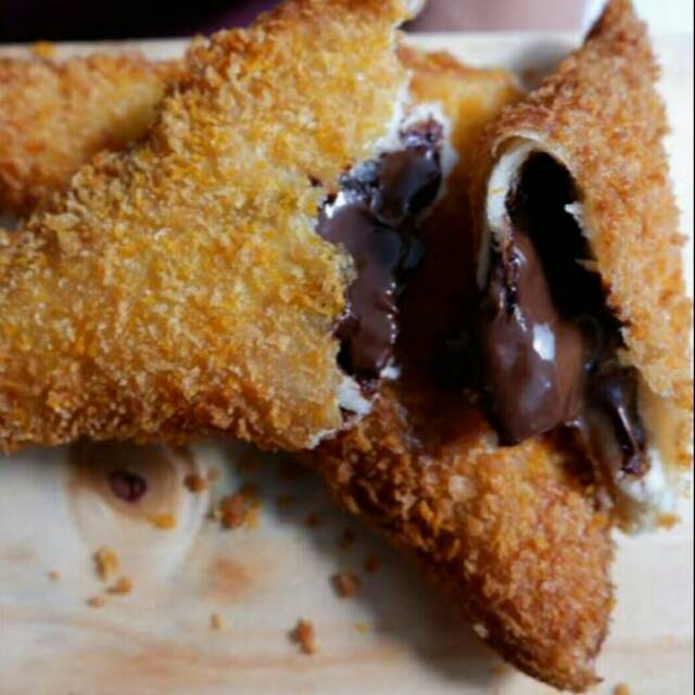 

Roti goreng coklat isi 10pcs