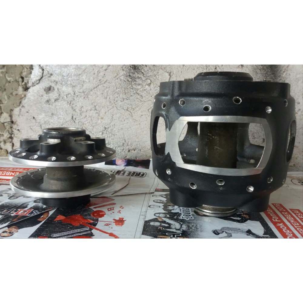 tromol tiger revo original costum
 velg tiger revo cw Mur cod 31
