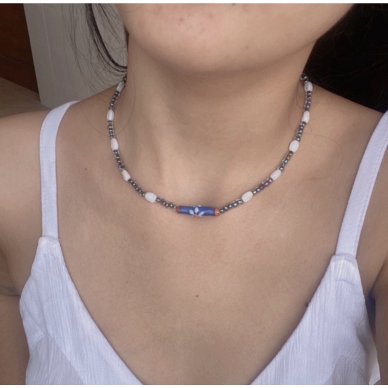 kalung nacklace coker kombinasi hitam putih manik bungga