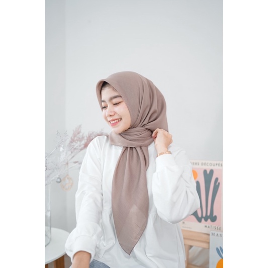 PARIS VOAL by dippew-Walnut