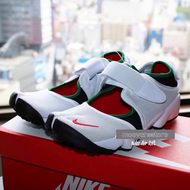 sepatu nike air rift