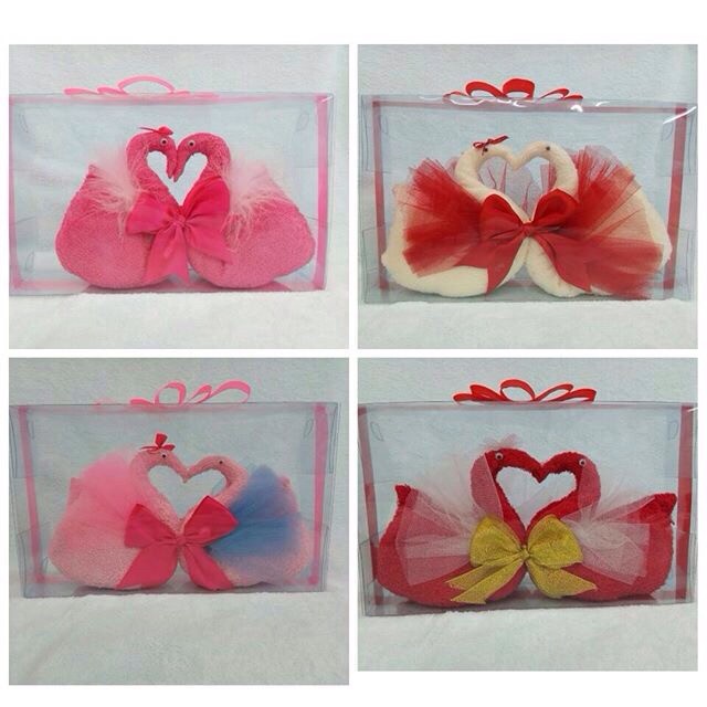 Souvenir handuk wedding bentuk angsa