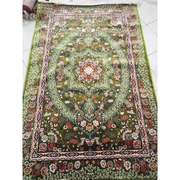 Karpet permadani green peace 120 x 160 cm