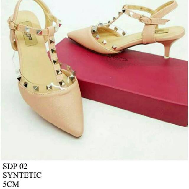 Sandal heels murah valentino
