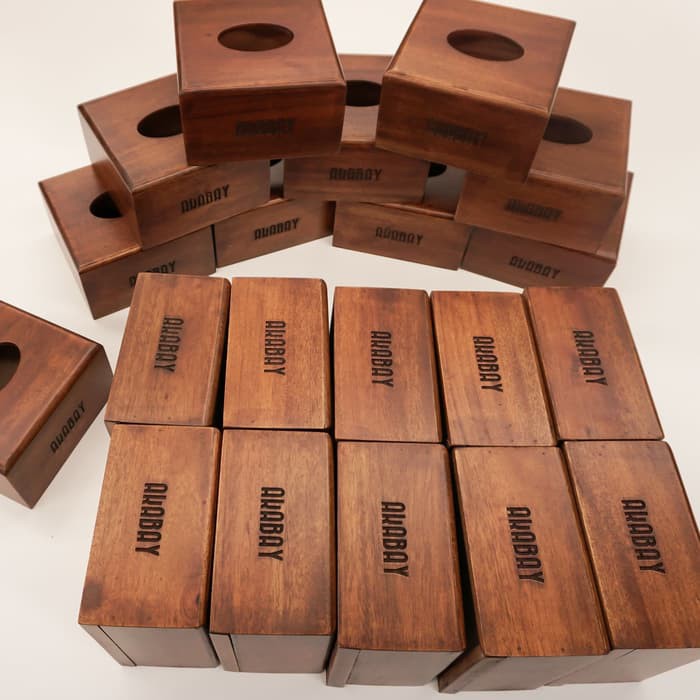 

Dekornata [Engraved] Walnut Square Tissue Box / Tempat Tissue Kayu / Box Tisu / Box Tissue
