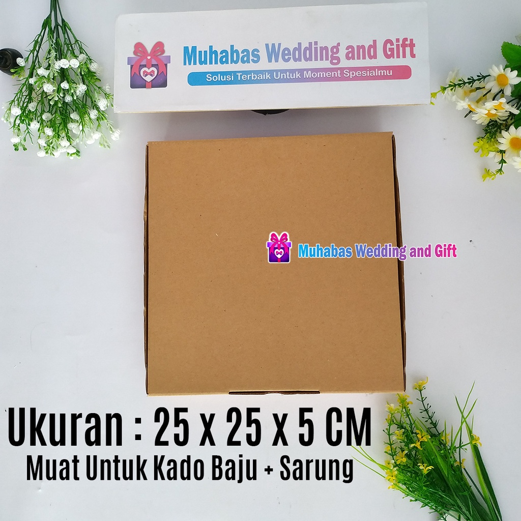 

Kotak Hampers Uk 25X25X5 cm Warna Coklat