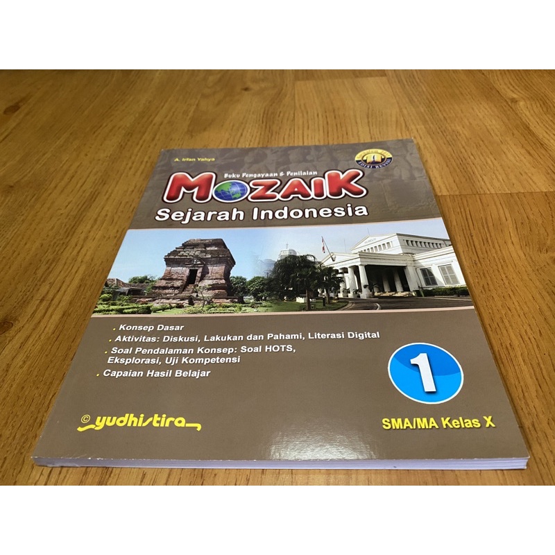

Mozaik Sejarah Indonesia Kelas X-10 SMA K13 Revisi