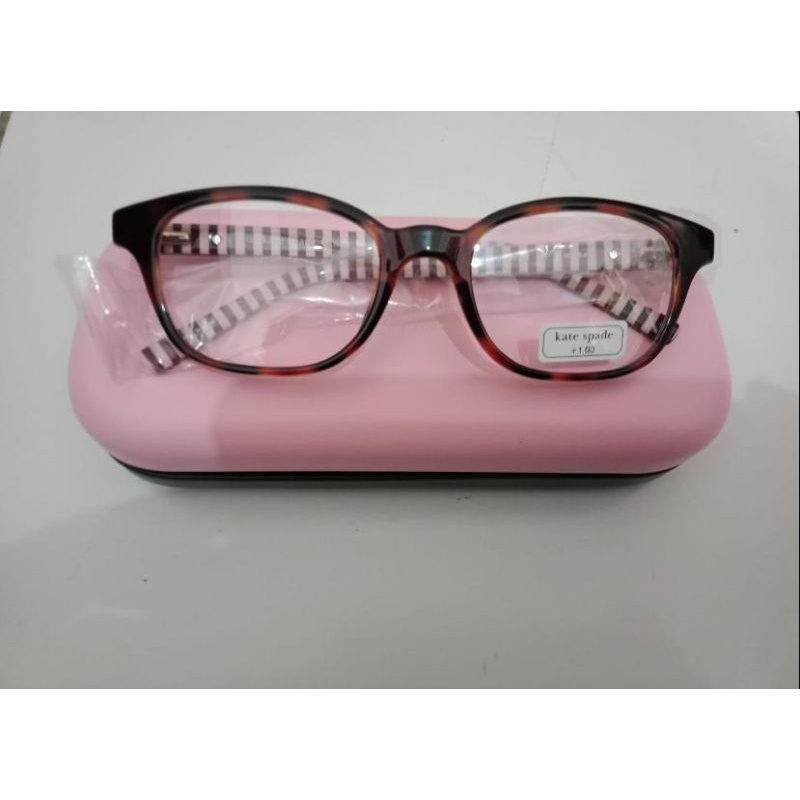 kaca mata Kate spade