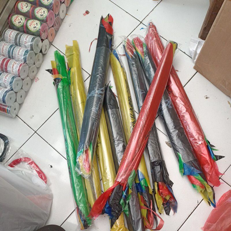 layangan Inul / layangan pantai  / layangan lowo plastik 1pack isi 10 murah