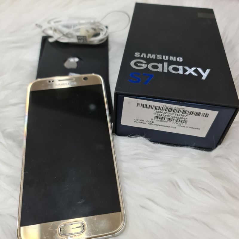 Preloved Samsung Galaxy S7 32GB Gold Platinum