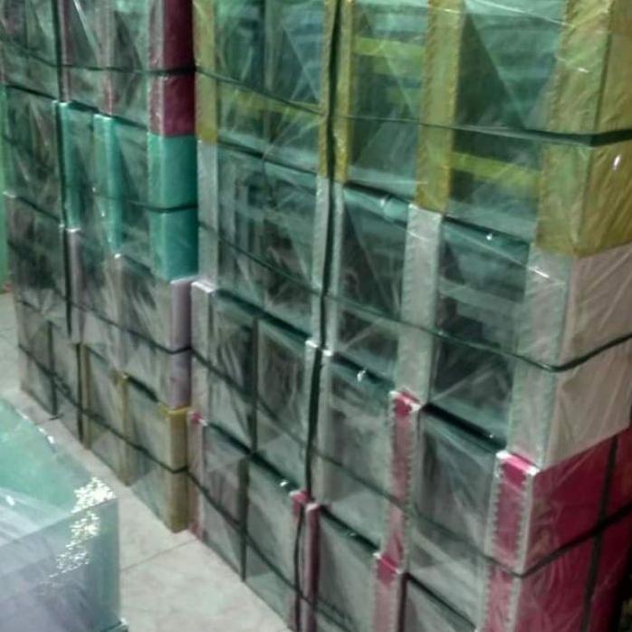 

Hot Sale kotak hantaran mika isi 4 gold