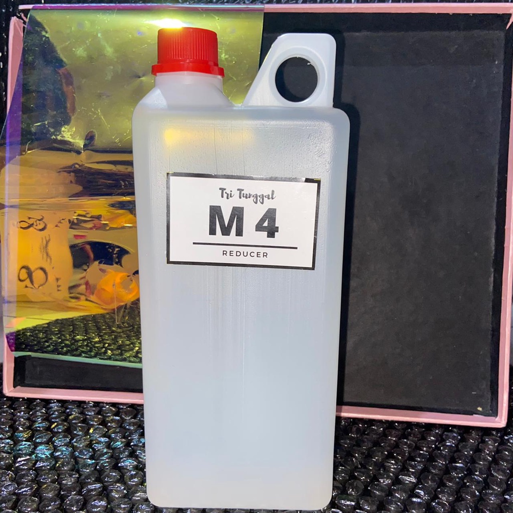 

Cairan M4 Sablon 1 Liter 1000ml Thinner Tiner Reducer Thiner Pengencer Pencair Minyak Air Cair Liquid Cat Paint Painting Pembersih Prakarya Kerajinan Craft Crafting Art Seni Kesenian Kertakes Alat Peralatan Perlengkapan Home Stuff Murah Surga Motor Malang