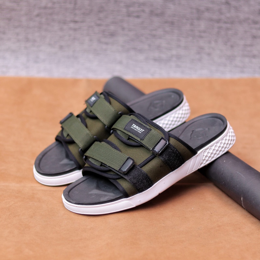 MOLK Sandal Kasual Slop Pria Sendal Slide Pria Hitam Original Distro Simple Trendy Kekinian