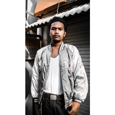 Sukajan Vintage Second