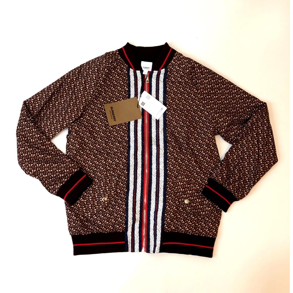 Jaket BURBERRY Newest Model