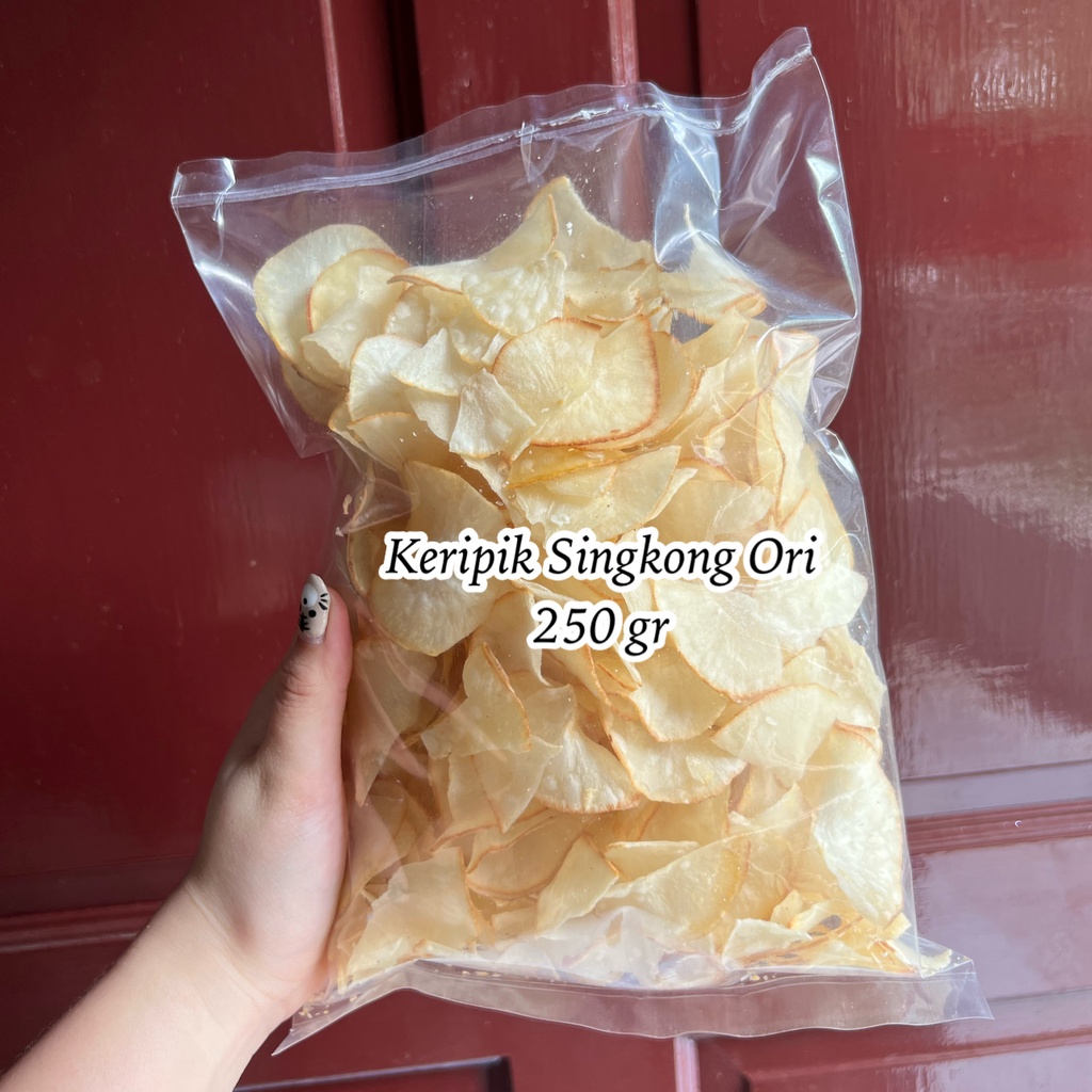 

KERIPIK SINGKONG ORIGINAL 250 GRAM KERIPIK UBI VARIAN RASA KERIPIK UBI ASINSNACKY MEDAN OLEH-OLEH KHAS MEDAN CEMILAN MEDAN