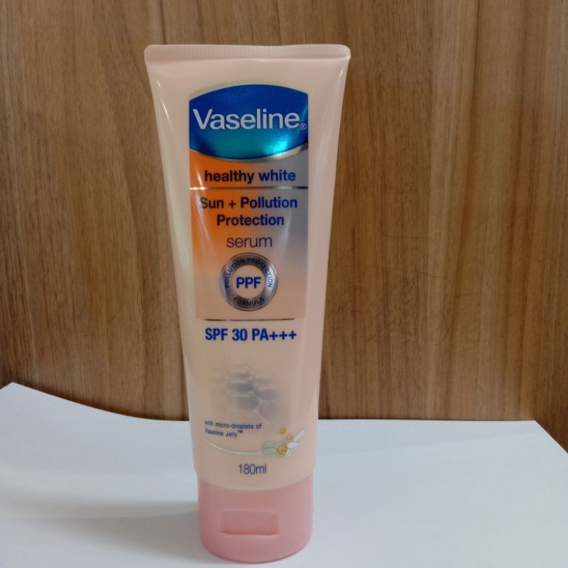 VASELINE BODY SERUM HEALTHY BRIGHT™ (Sun + Pollution Protection SPF 30 PA+++) 180ml