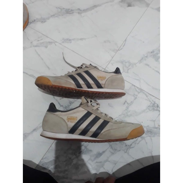 adidas dragon bekas