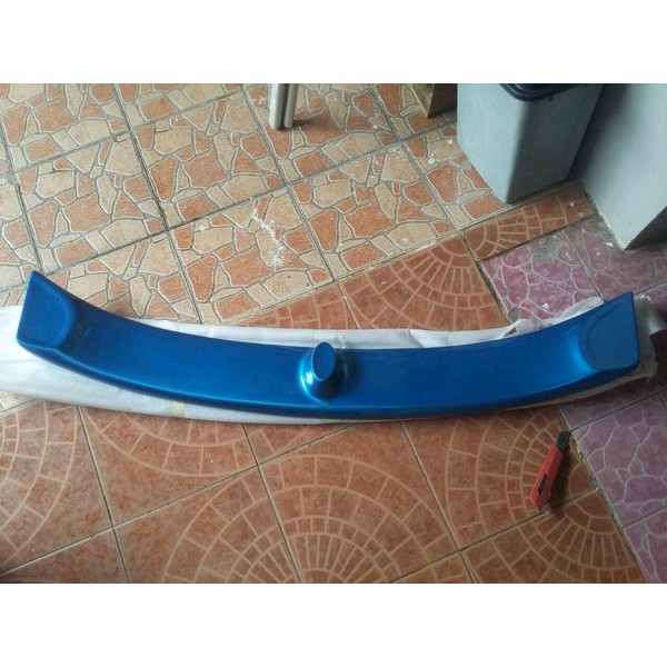 spoiler vios cat biru