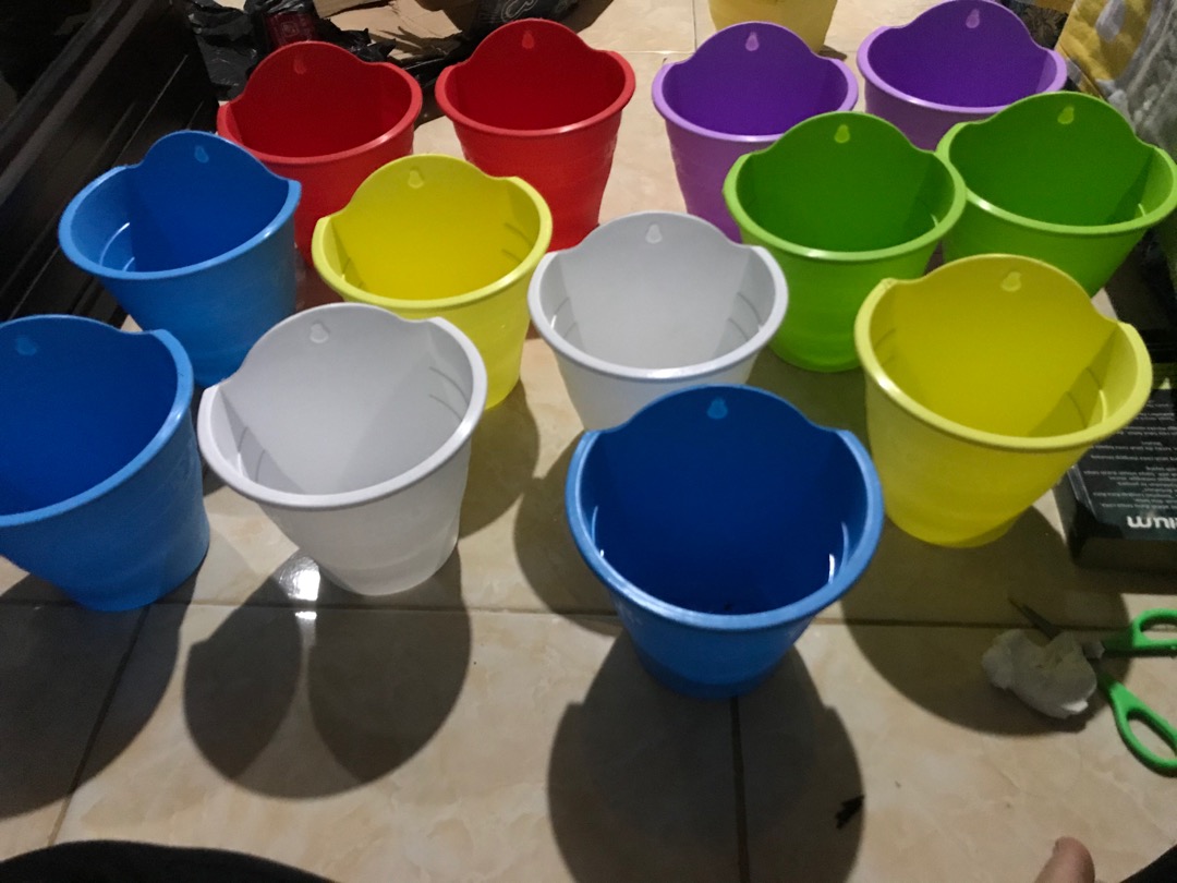 Pot Bunga NKT Dinding tempel Motif Tawon sangat unik warna Pot Bunga NKT Dinding tempel Motif Tawon sangat unik warna