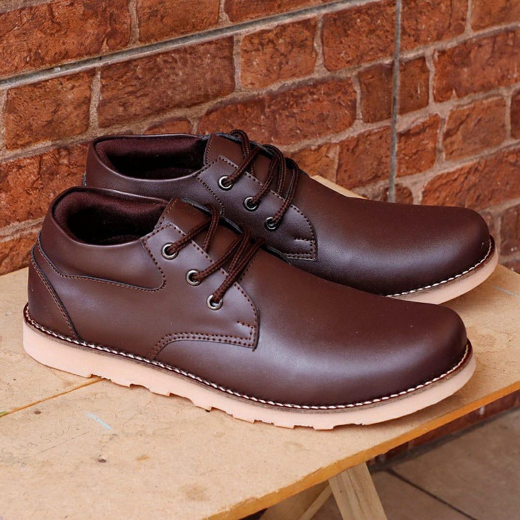 [Aneka] Sepatu Safety Proyek TURBO Safety Jogger Sport Edition - Hitam, 43 Alat Keselamatan