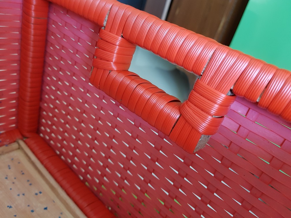 Lemari / Laci Rotan Sintetis Isi 6 Model Samping