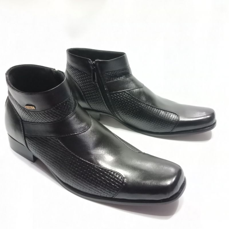 Pantofel Boot Pria / Bally / Kulit Asli